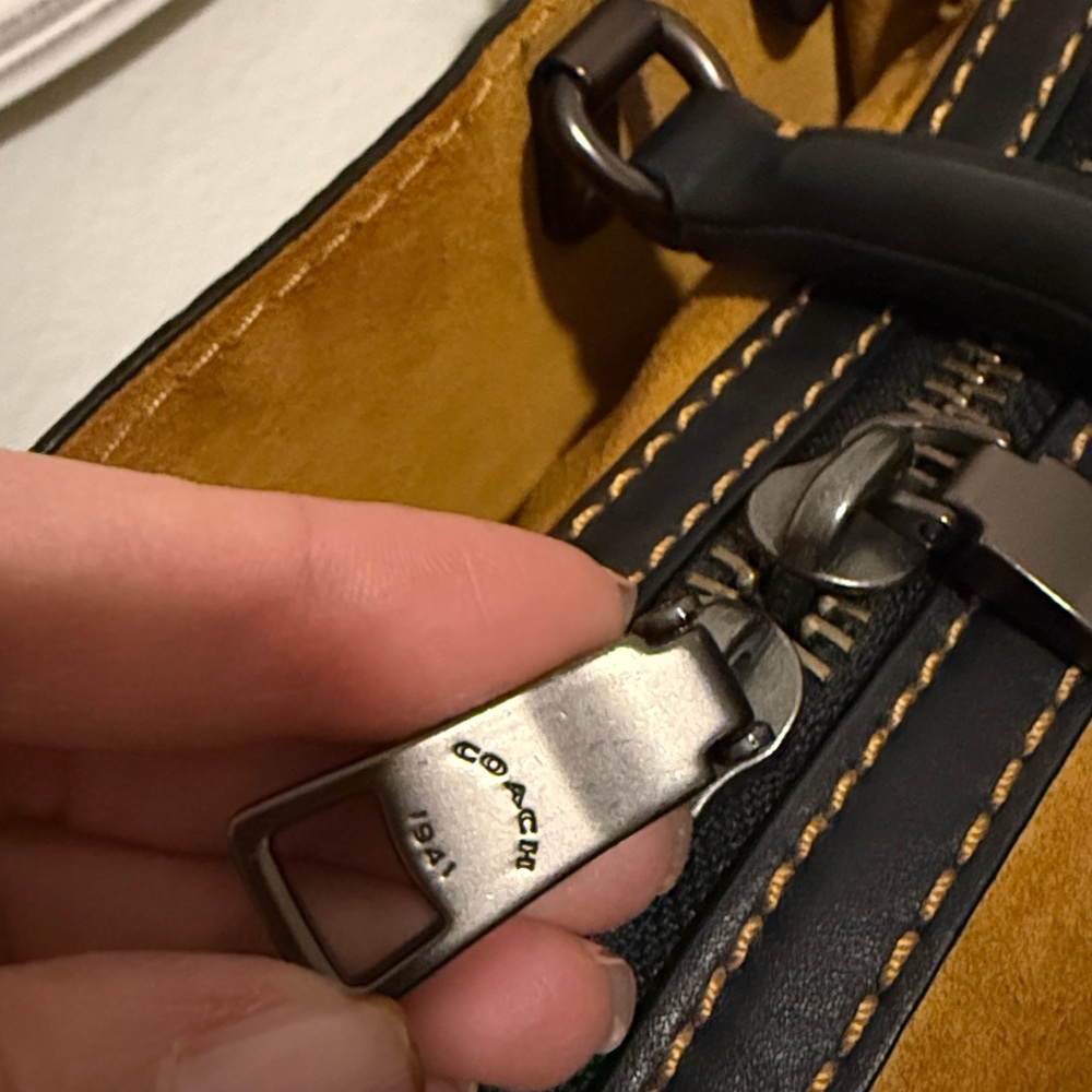 Coach Rogue 25 Pebbled Black Leather - Picture 8 of 16